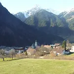 Haus Vallaster 아파트