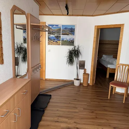 Haus Vallaster Apartment